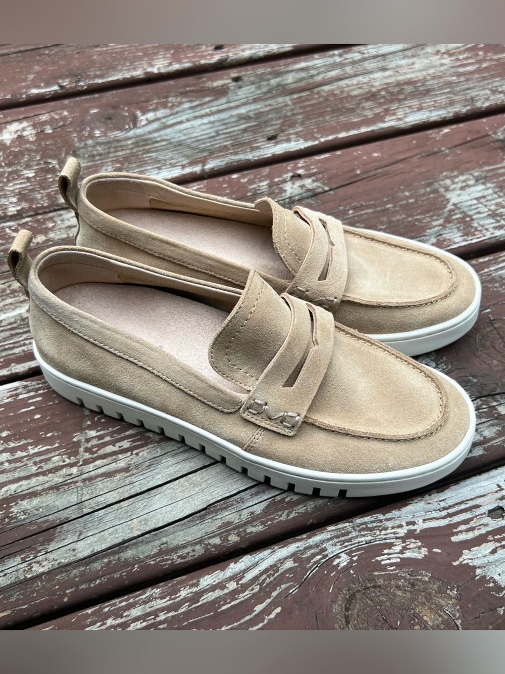 Vionic Uptown Loafers Beige Minimalist Neutral Slip On Shoes Womens|US:7 EU:37